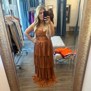 Lulu's Bella Tiered Gown Rust- NWT